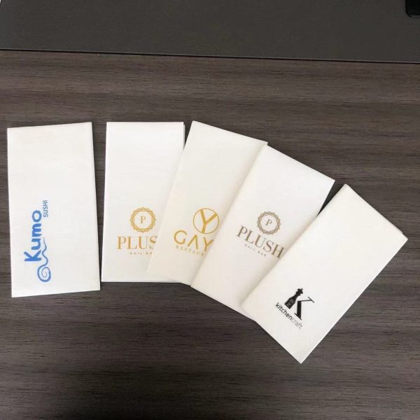 Hot Sale Airlaid Custom Logo Dinner Paper Napkins for Restaurant